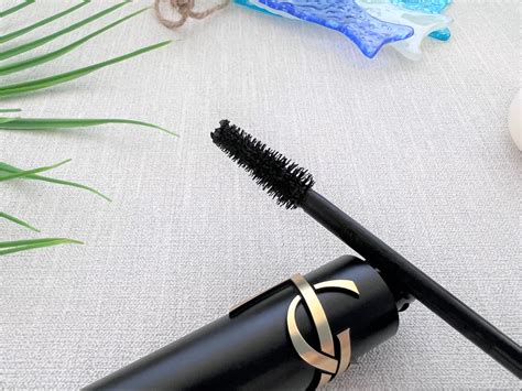 lash clash ysl review